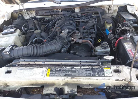 2002 Ford Ranger Super Cab from USA, damaged, VIN 1FTZR45E52TA25261